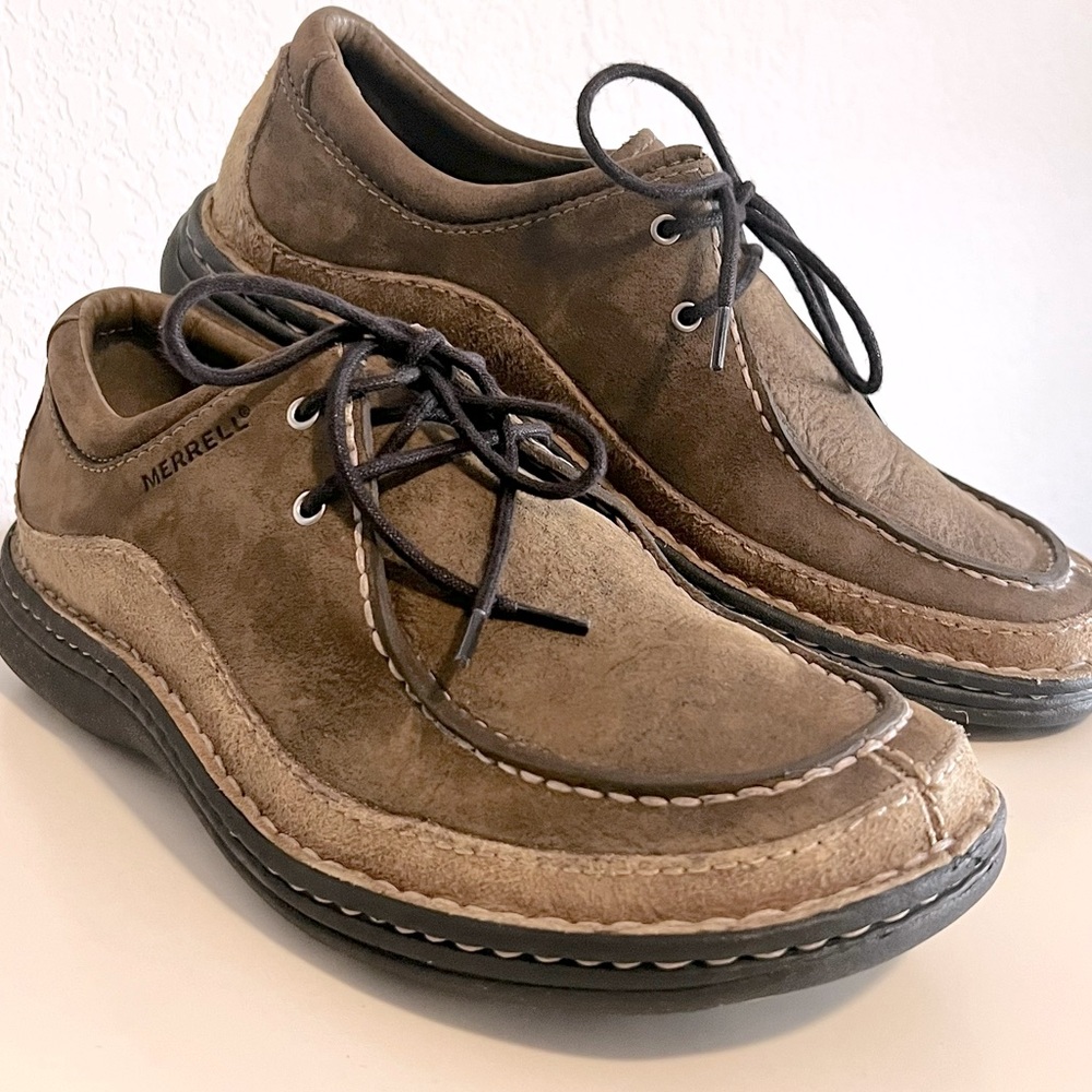 Merrill Two-Tone Leather Oracle in Peat Moss